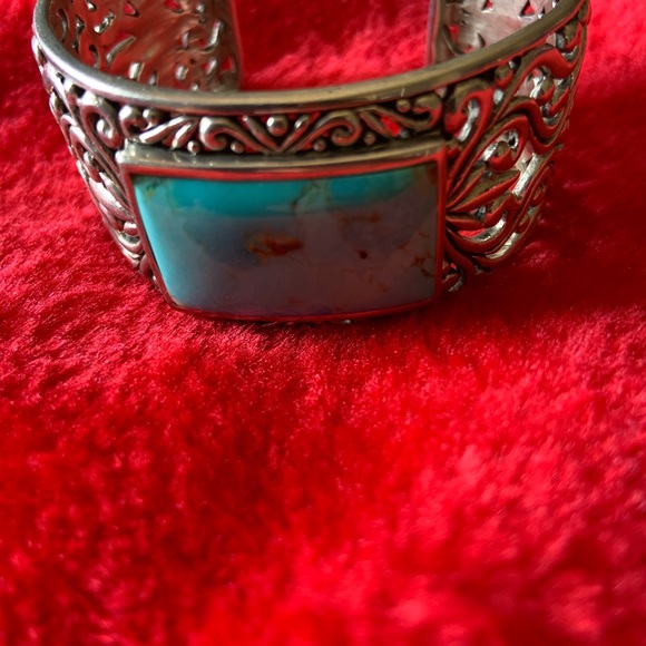 Bangle - Picture 2 of 3